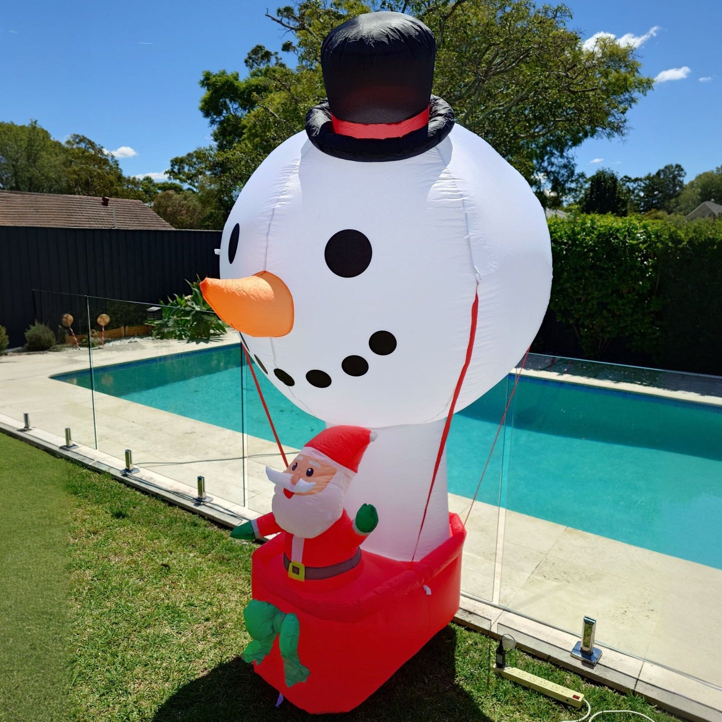 Christmas Decoration Inflatable 240cm Santa in Snowman Hot Balloon LED Lit