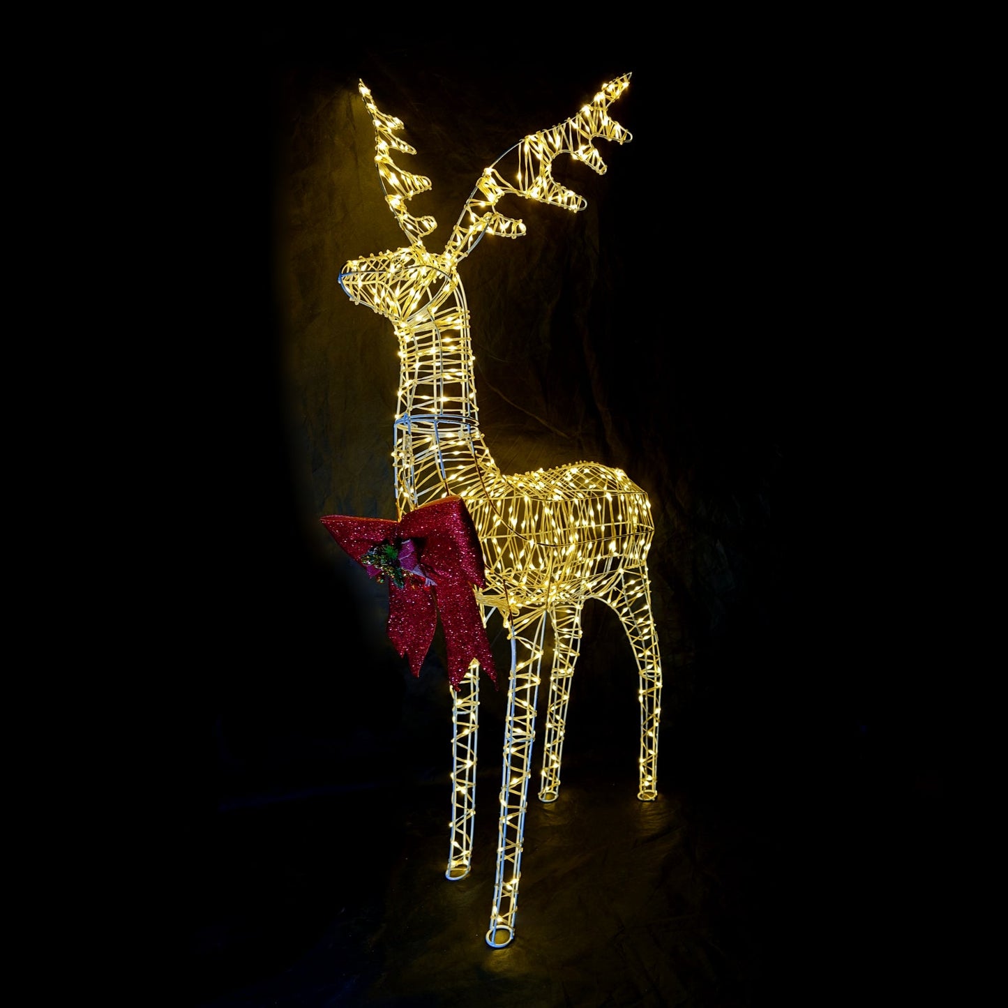 Christmas Decoration 3D Frame Standing Doe Reindeer 150cm Warm White LED Outdoor