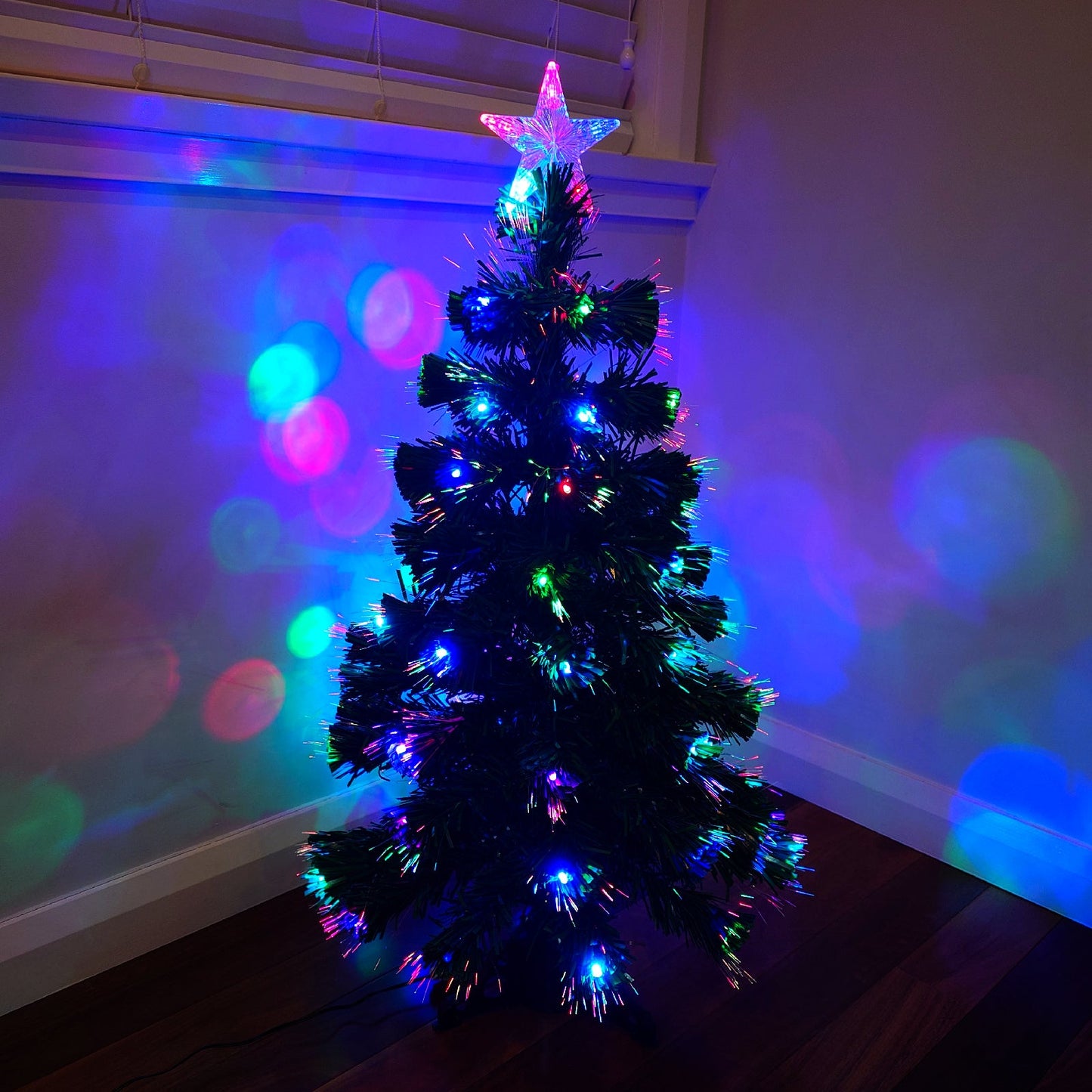 90cm 3ft Christmas Tree Fibre Optic LED Light 8 Functions Animated in Multi Colour
