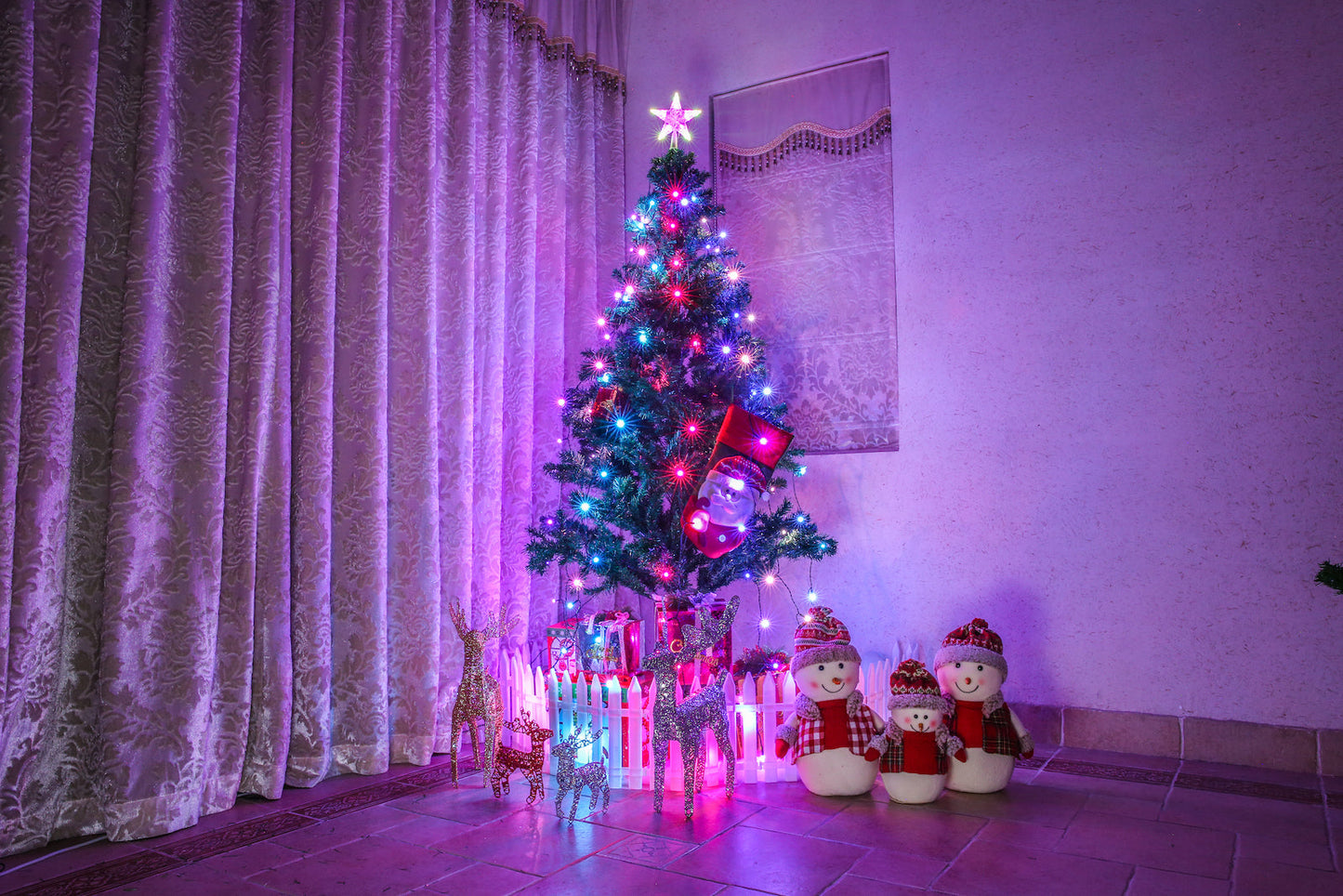 Clearance Smart WiFi APP Controlled RGB Indoor Christmas Tree Light for 6-7.5ft Trees