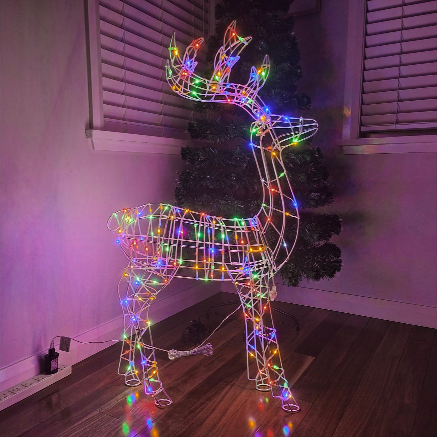 Christmas Decoration 3D Frame Standing Buck Reindeer 114cm Multi LED Indoor Outdoor