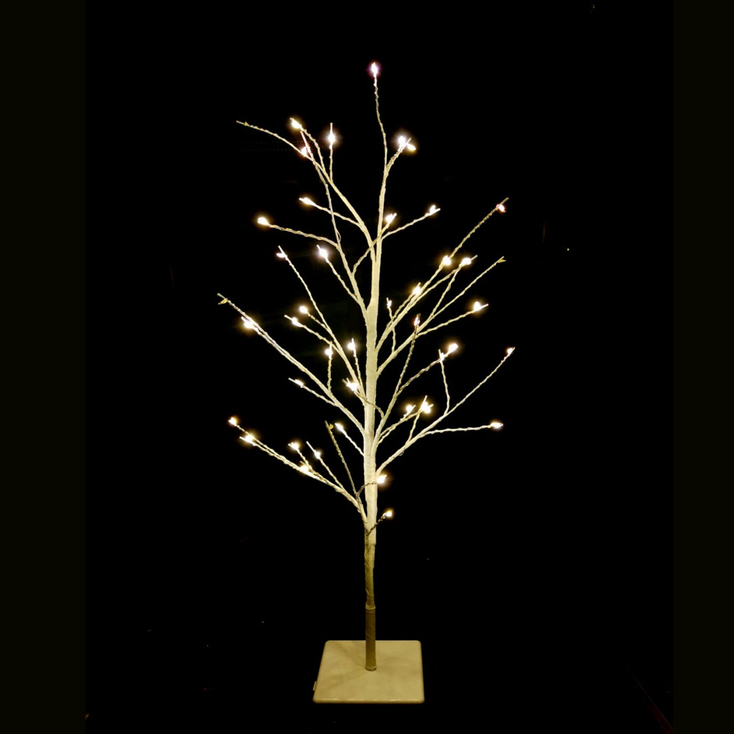 Christmas Decoration 60cm Table Top Micro LED Twinkle Warm White Birch Tree Battery Powered