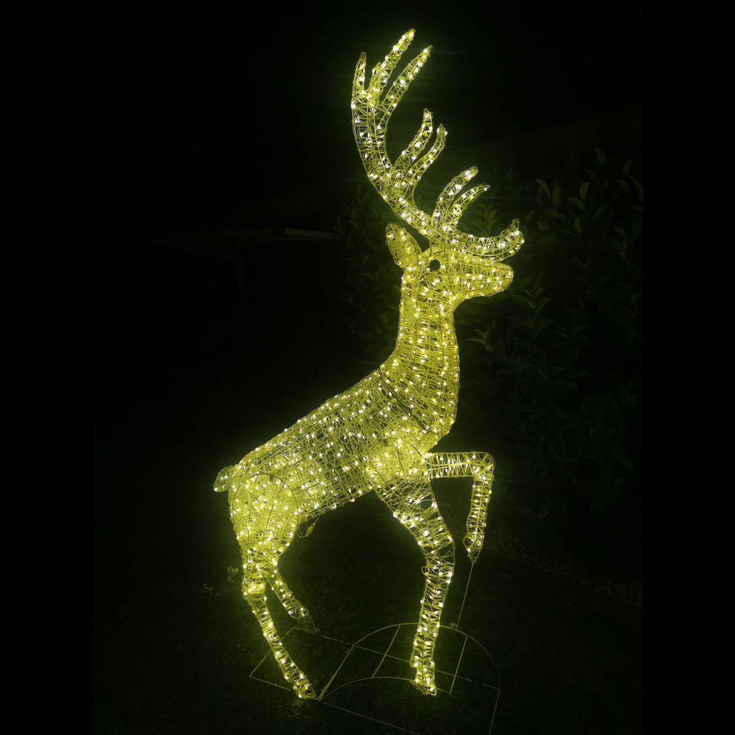 Christmas Decoration 3D Spun Acrylic Standing Reindeer 226cm LED Display Indoor/Outdoor