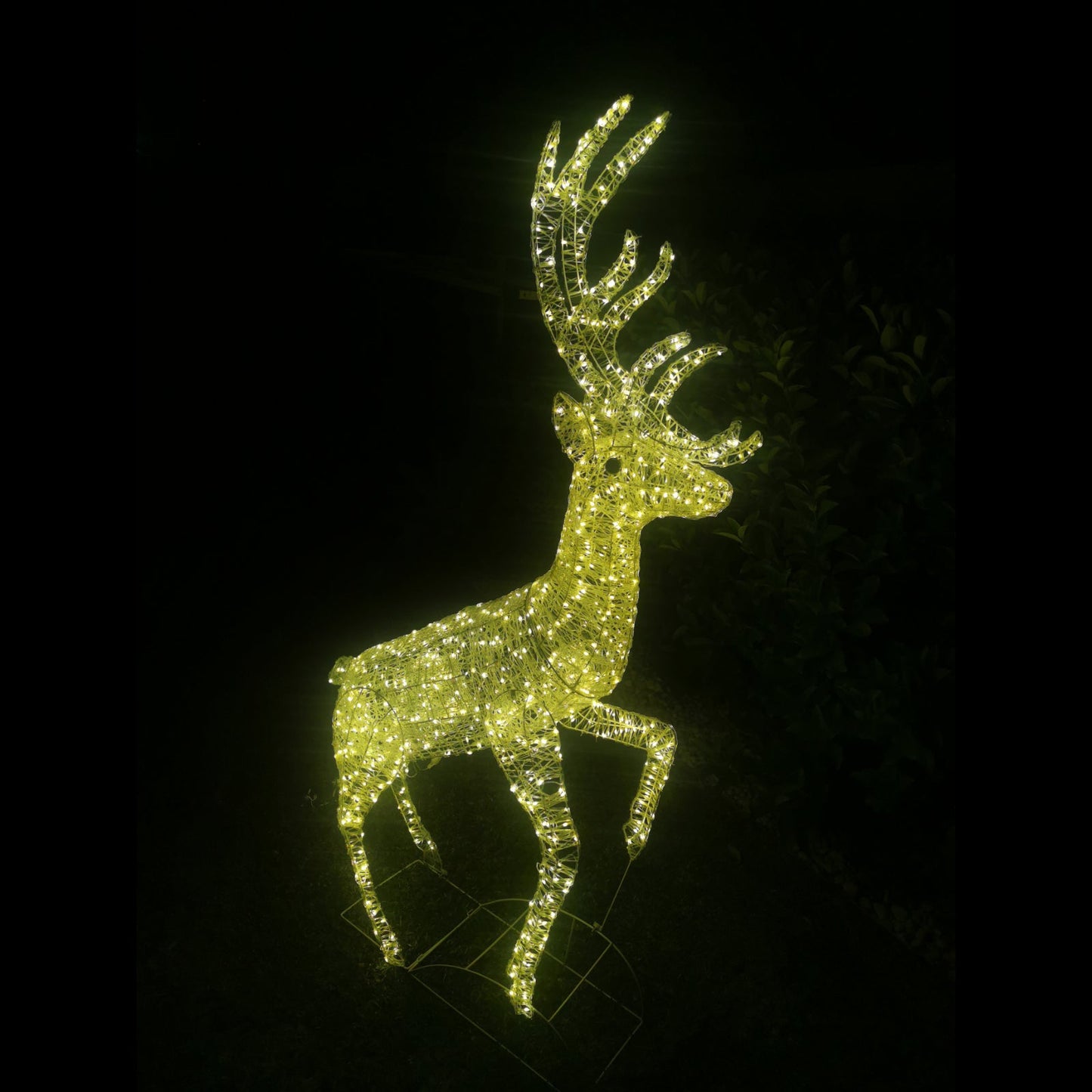 Christmas Decoration 3D Spun Acrylic Standing Reindeer 226cm LED Display Indoor/Outdoor