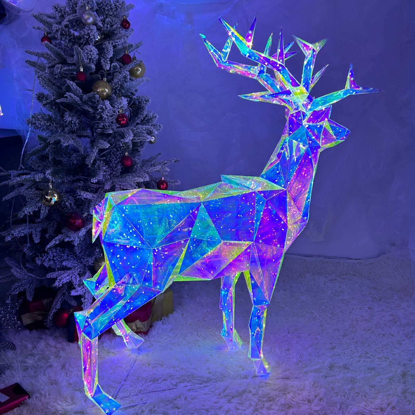 Christmas 3D Rainbow Film Erected Holographic Polygon 160cm Reindeer Doe LED Glimmering Cosmic Effect Outdoor